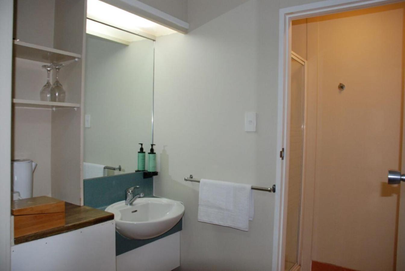 Vr Auckland Airport Hotel Exterior foto