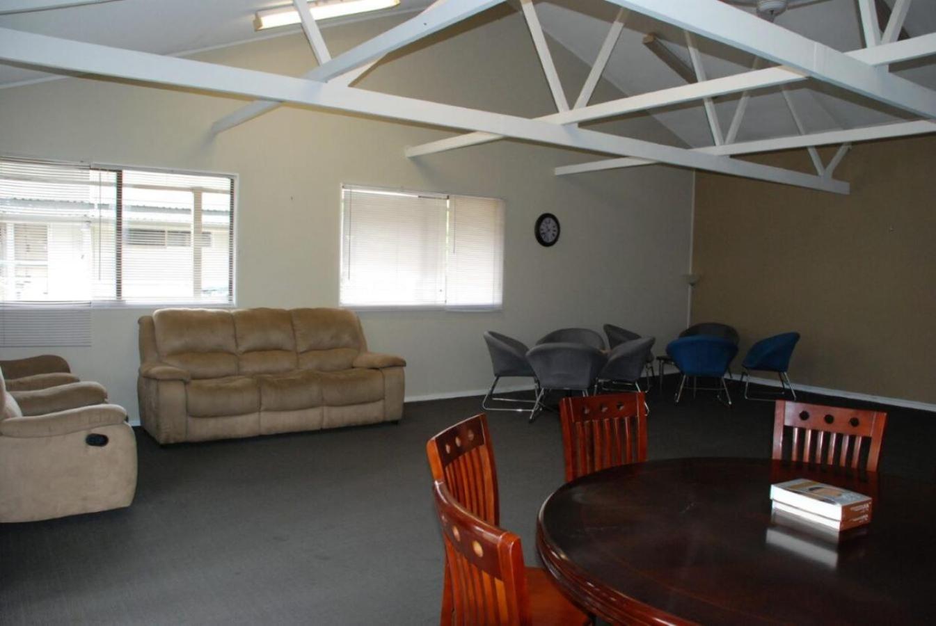 Vr Auckland Airport Hotel Exterior foto