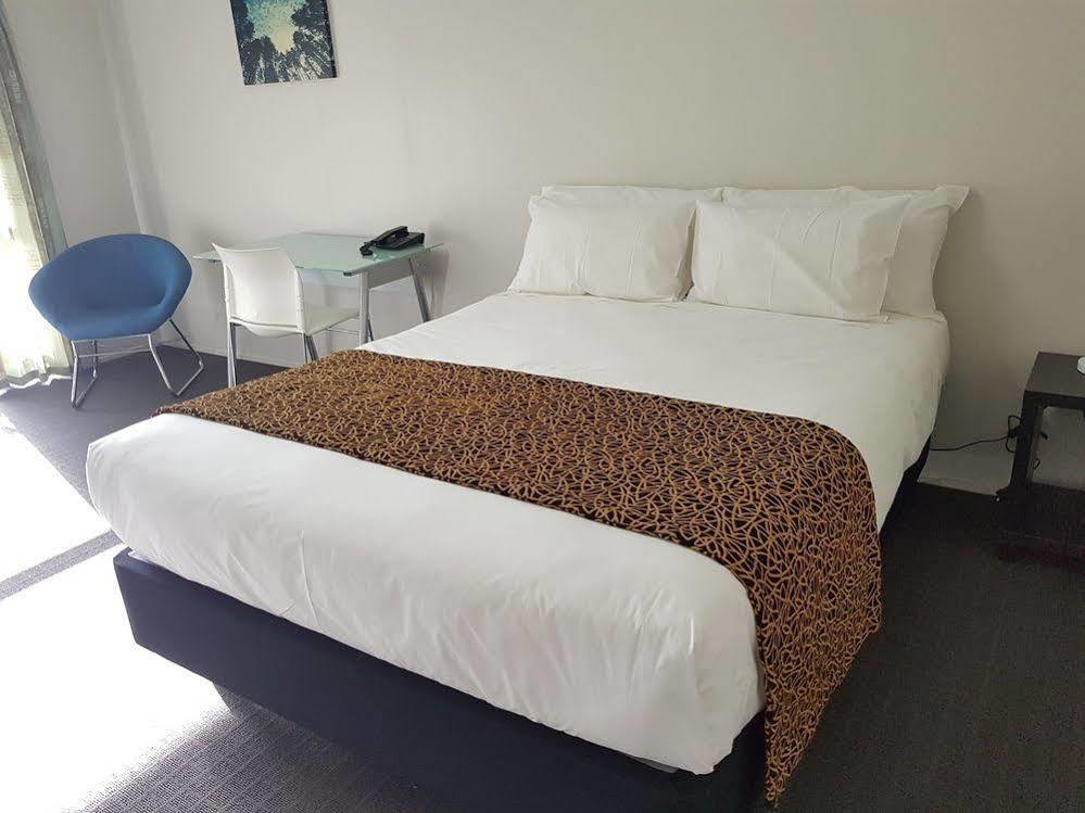 Vr Auckland Airport Hotel Exterior foto